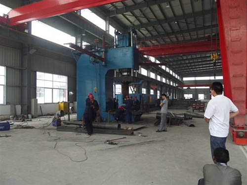 錐形鋼管車(chē)間展示